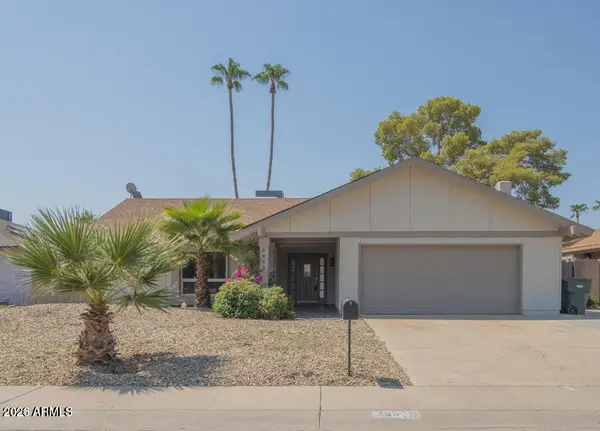 3953 W Glenaire Drive, Phoenix, AZ 85053