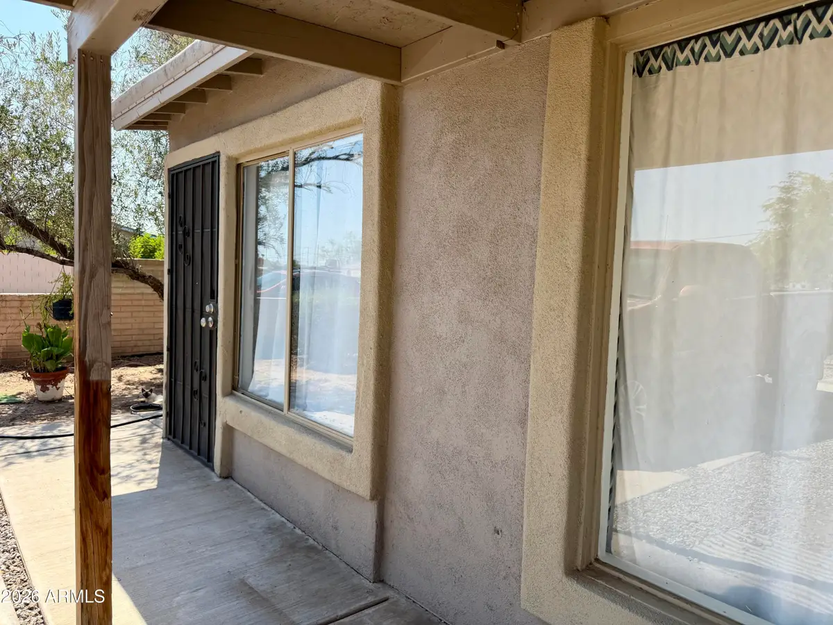 3301 W Holly Street, Phoenix, AZ 85009 - #1