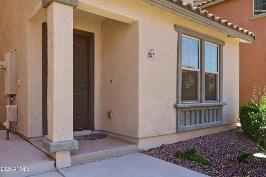 1947 N 77th Glen, Phoenix, AZ 85035 - #2