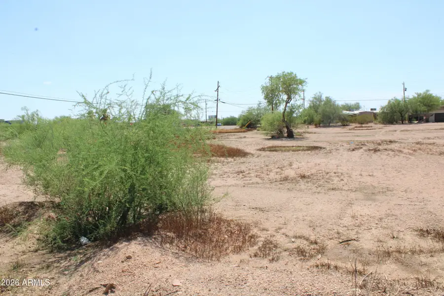 970 E Roosevelt Street #2, Apache Junction, AZ 85119 - #3