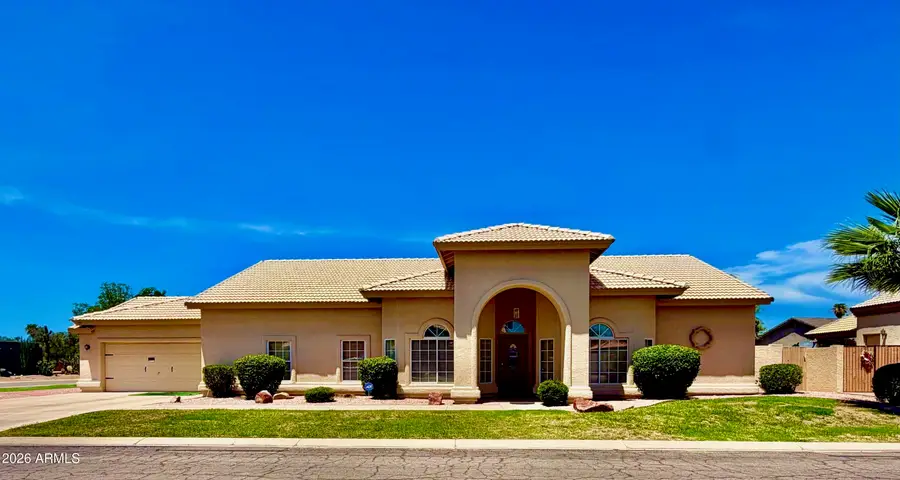 1210 E Clearview Drive, Casa Grande, AZ 85122 - #2