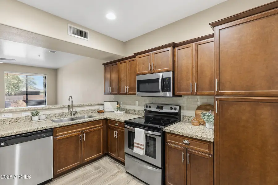 21655 N 36th Avenue #106, Glendale, AZ 85308 - #3