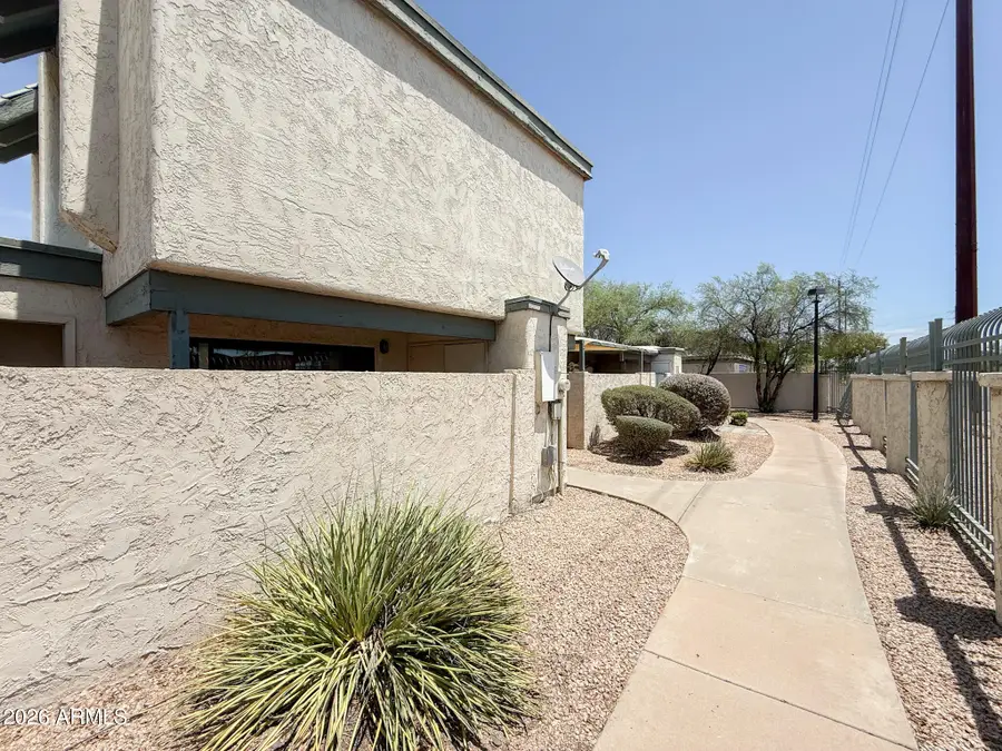 5172 W Olive Avenue, Glendale, AZ 85302 - #3