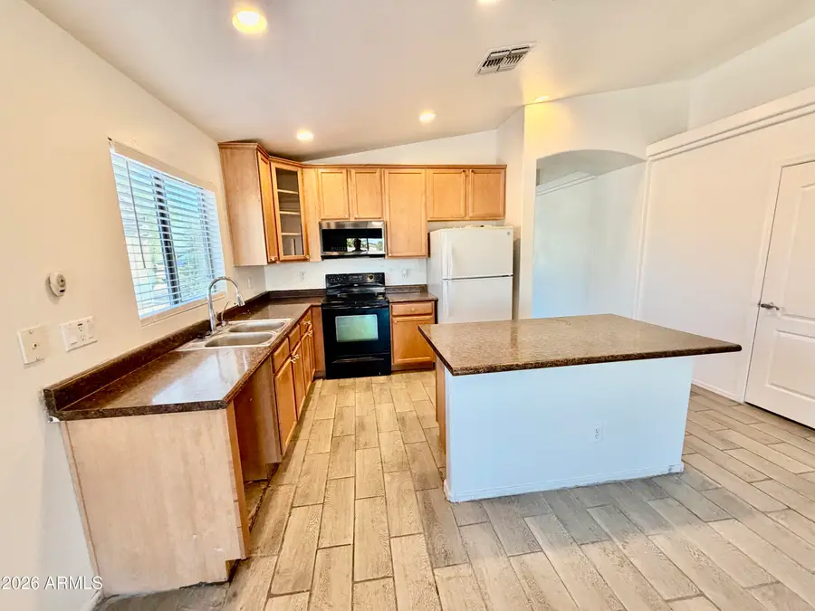 1880 E Kachina Drive, Casa Grande, AZ 85122 - #2