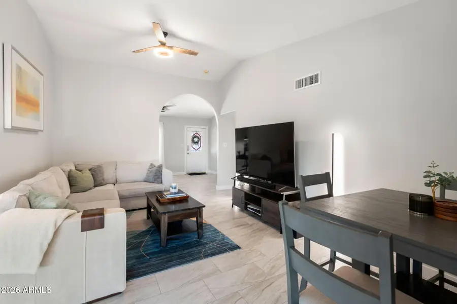 1301 W Kerry Lane, Phoenix, AZ 85027 - #2
