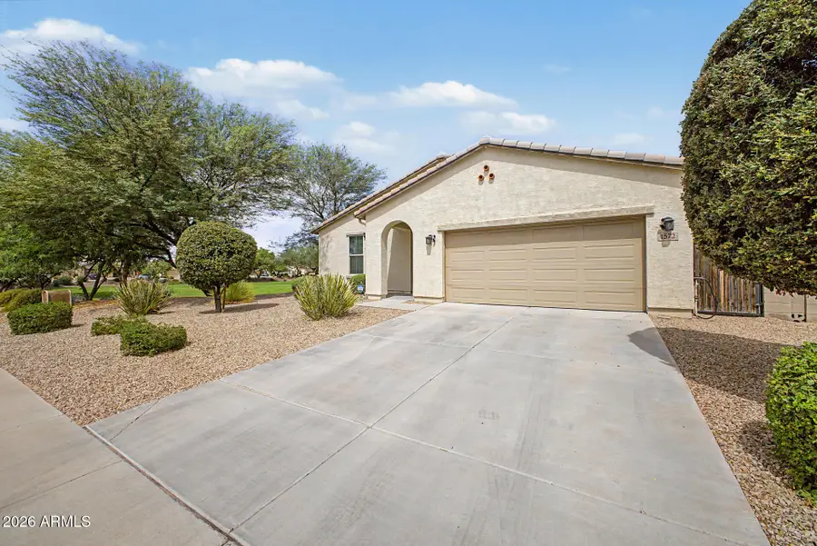 1572 E Luna Blanca Way, San Tan Valley, AZ 85140 - #3