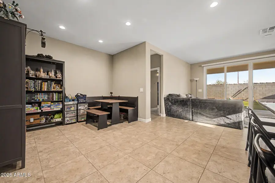 38105 W San Alvarez Avenue, Maricopa, AZ 85138 - #2
