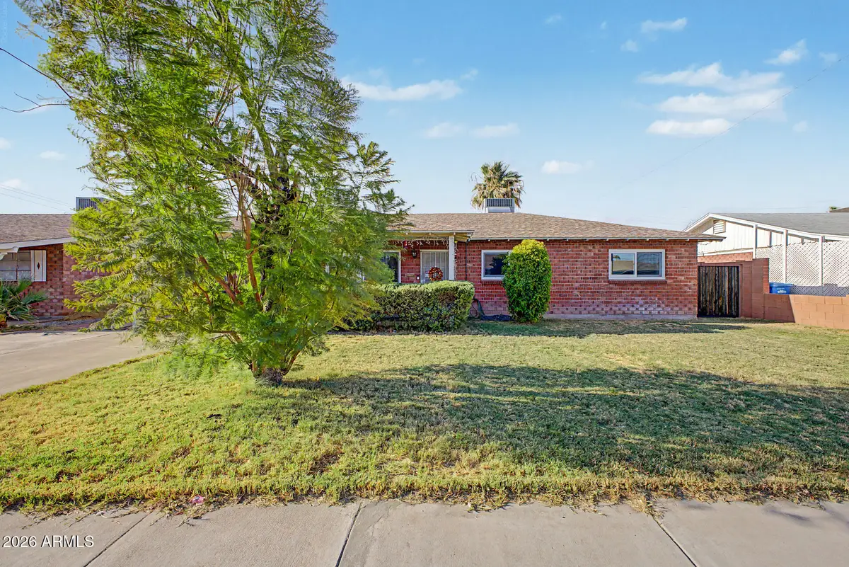 4250 W Keim Drive, Phoenix, AZ 85019 - #1