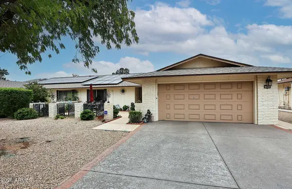 19046 N Lakeforest Drive, Sun City, AZ 85373