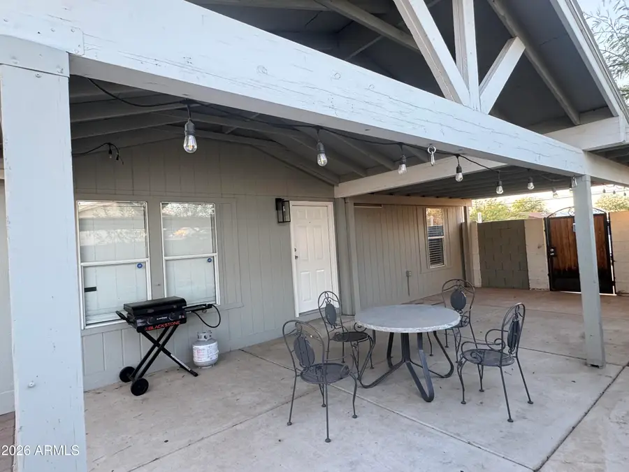 117 E Villa Theresa Drive, Phoenix, AZ 85022 - #2