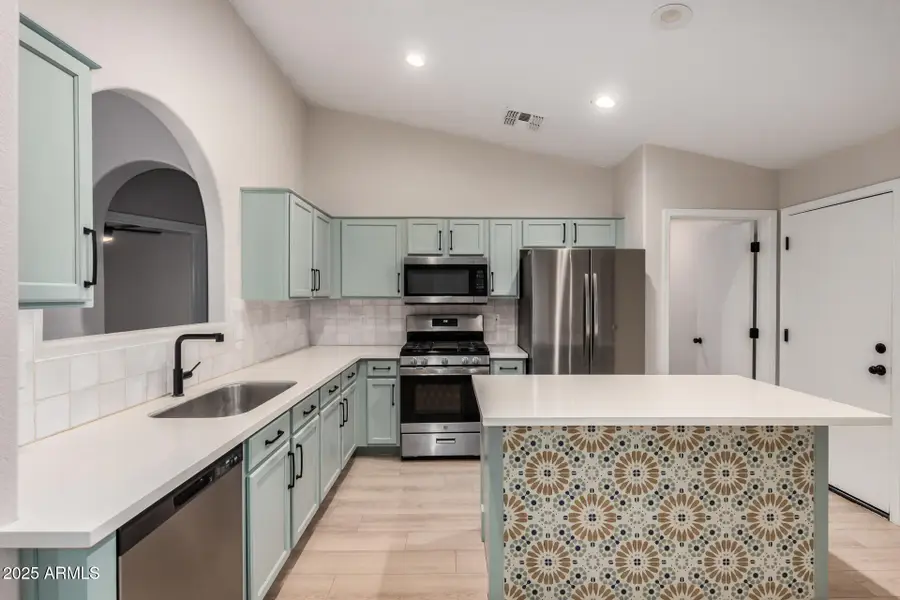 3885 E Lambeth Place, San Tan Valley, AZ 85140 - #3
