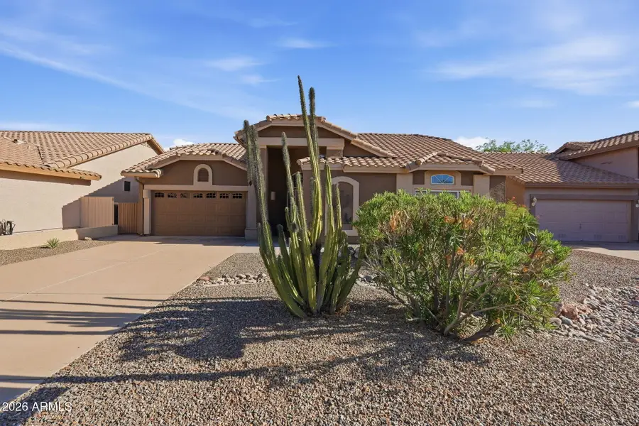 8527 E Saguaro Blossom Road, Gold Canyon, AZ 85118 - #2