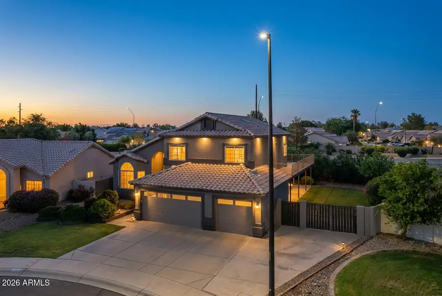181 S Tiago Drive, Gilbert, AZ 85233 - #2