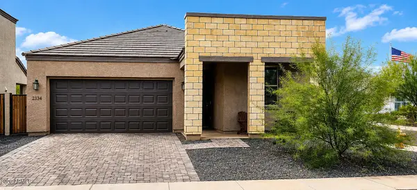 2334 E Levi Drive, Phoenix, AZ 85040