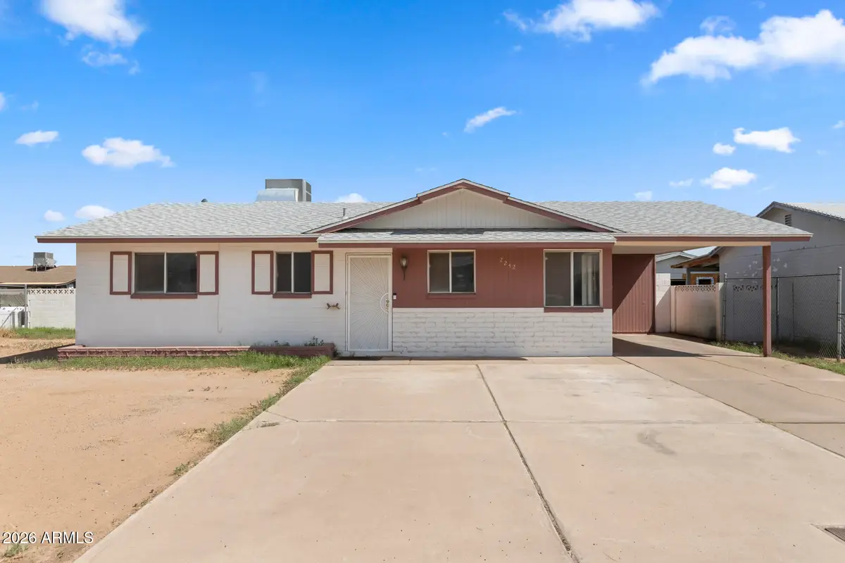 2242 E Chipman Road, Phoenix, AZ 85040 - #1