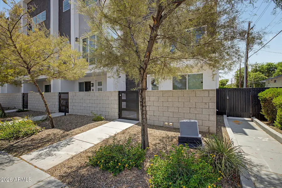 4444 N 25th Street #18, Phoenix, AZ 85016 - #2