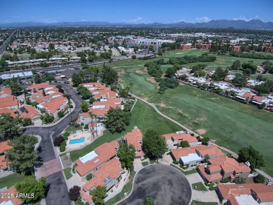 4020 E Laurel Lane, Phoenix, AZ 85028 - #2