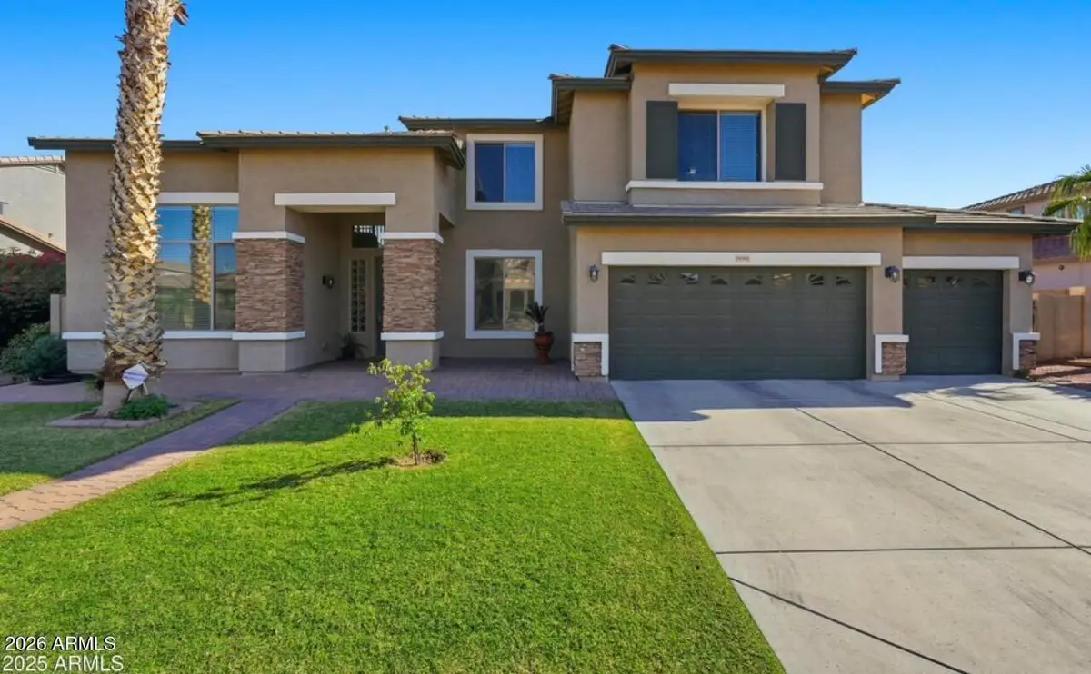 18391 W Port Royale Lane, Surprise, AZ 85388 - #1