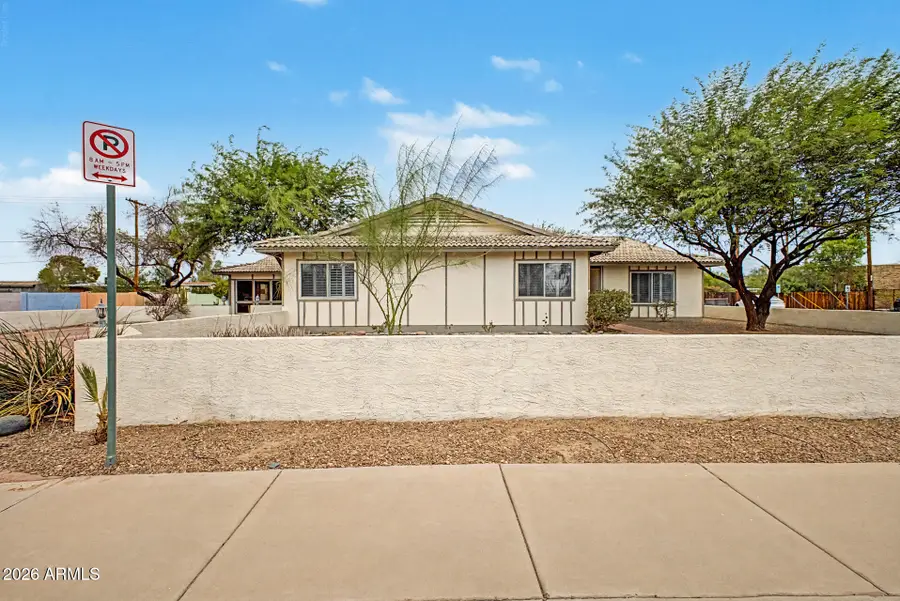 8038 E Almeria Road, Scottsdale, AZ 85257 - #2