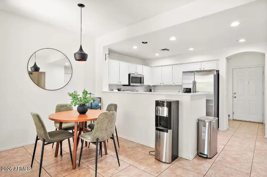 1886 E Don Carlos Avenue #111, Tempe, AZ 85281 - #3