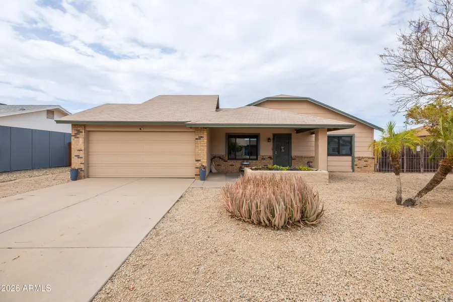 1510 W Wickieup Lane, Phoenix, AZ 85027 - #2
