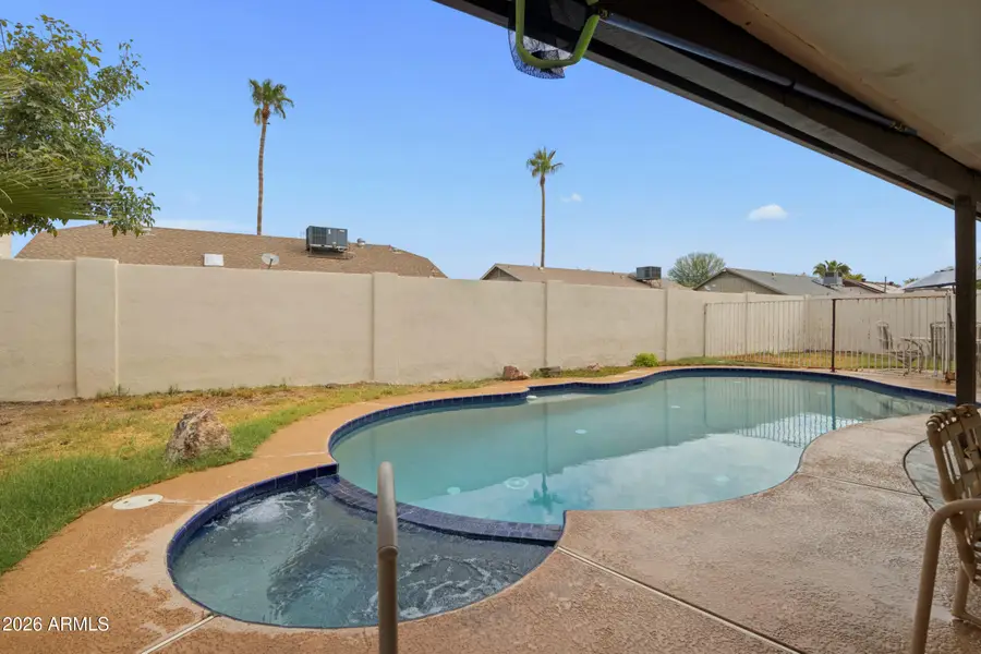 5138 W Diana Avenue, Glendale, AZ 85302 - #3