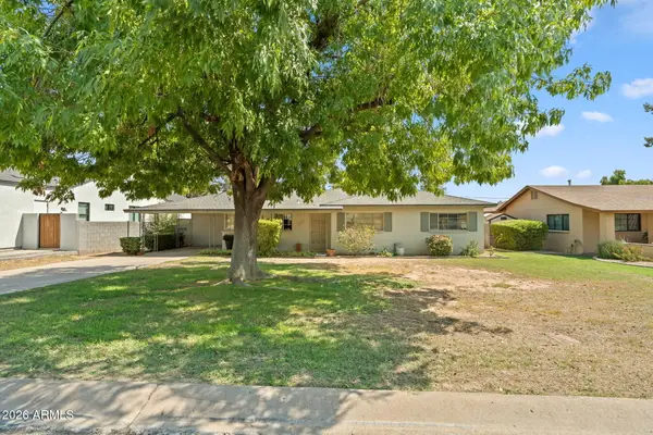 3447 E Coolidge Street, Phoenix, AZ 85018