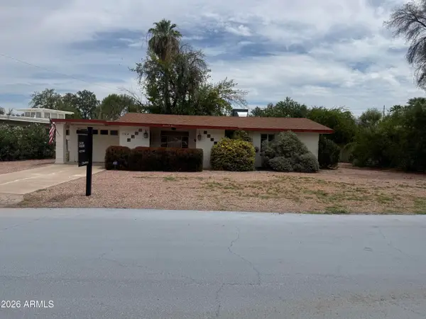 1104 E Fern Drive S, Phoenix, AZ 85014