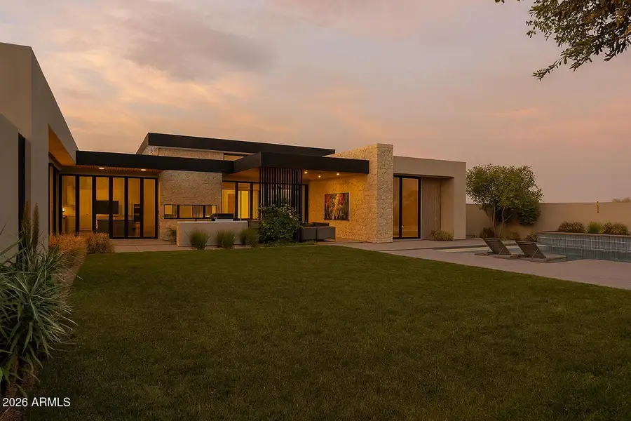 8528 E Clydesdale Trail, Scottsdale, AZ 85258 - #3