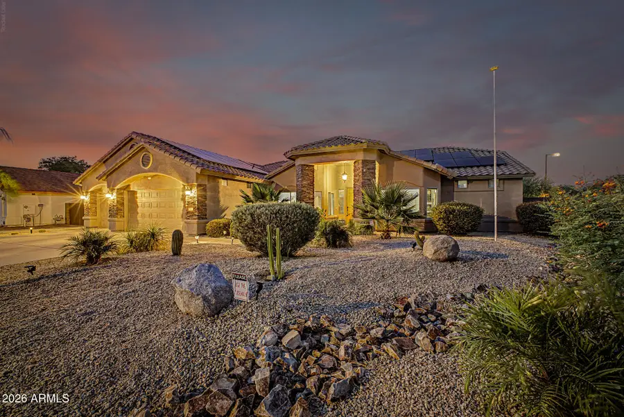 240 E Pebble Trail, Casa Grande, AZ 85122 - #2