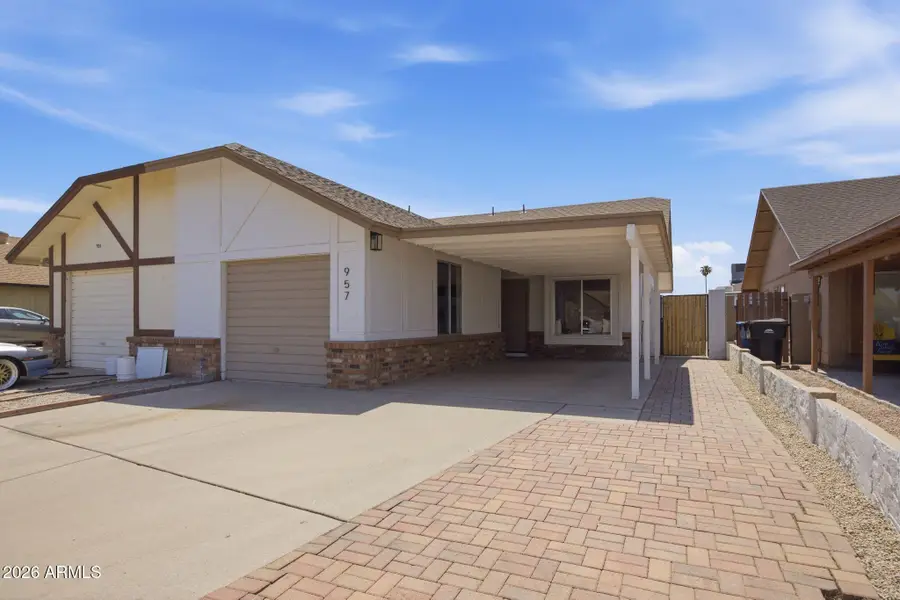957 W Emerald Circle, Mesa, AZ 85210 - #3