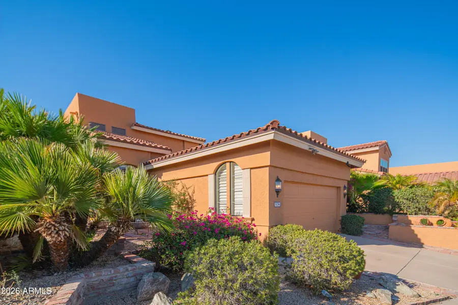 1054 E Shangri La Road, Phoenix, AZ 85020 - #2