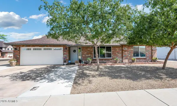 6038 W Desert Hills Drive, Glendale, AZ 85304