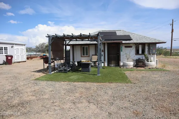 19674 E Moon Mountain Drive, Mayer, AZ 86333