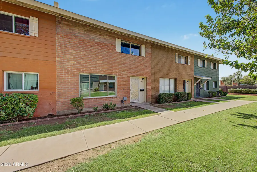 6552 N 43rd Avenue, Glendale, AZ 85301 - #2