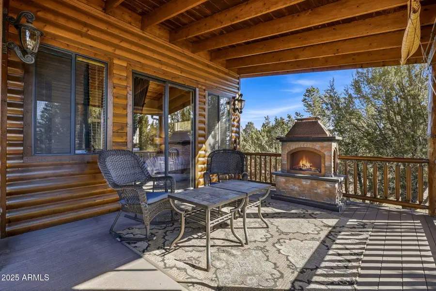 2276 Thunderbird Way, Overgaard, AZ 85933 - #3