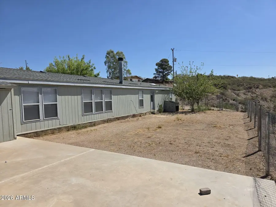 982 E Saguaro Drive, Globe, AZ 85501 - #3