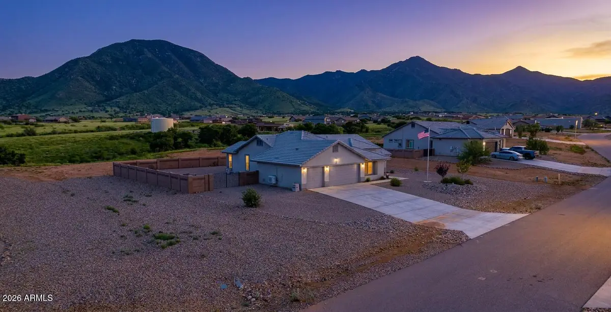 10118 S Vaquero Lane, Hereford, AZ 85615 - #1