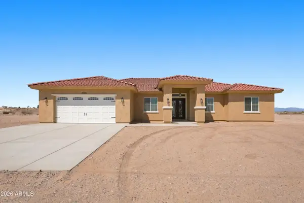 35416 W Estes Way, Arlington, AZ 85322