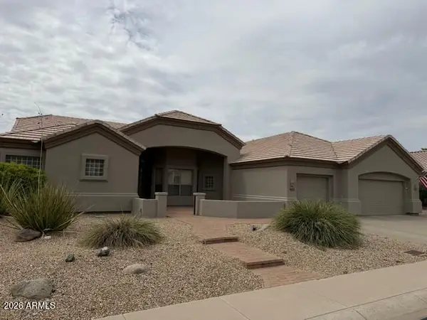 943 E Desert Flower Lane, Phoenix, AZ 85048