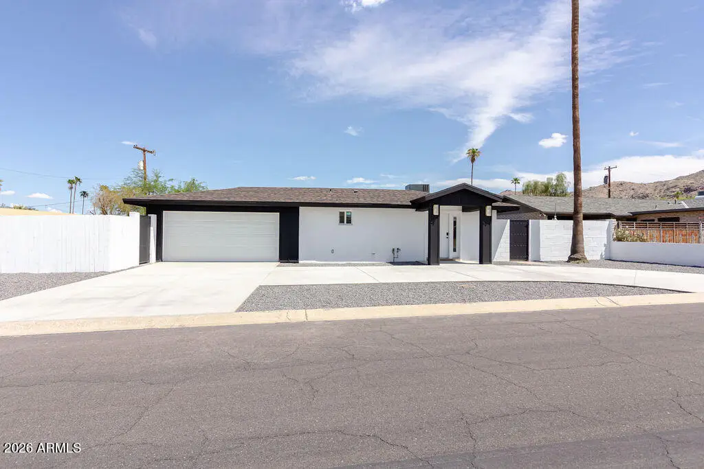 8435 S 16th Place, Phoenix, AZ 85042 - #1