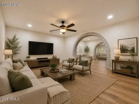 5028 W Krall Street, Glendale, AZ 85301