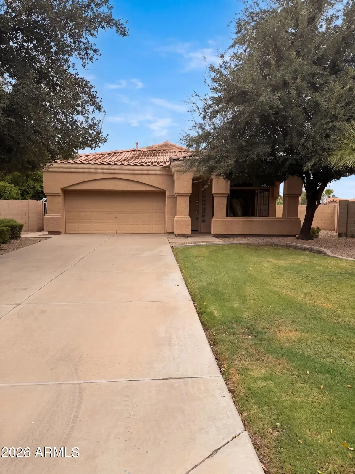 2090 W Corona Drive, Chandler, AZ 85224 - #1