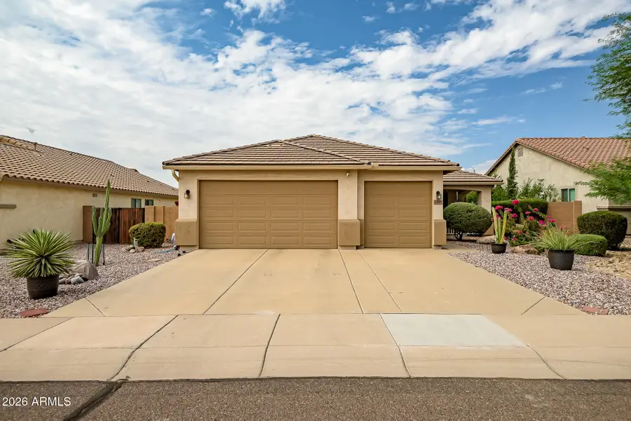 2945 W Goldmine Mountain Drive, San Tan Valley, AZ 85144 - #2
