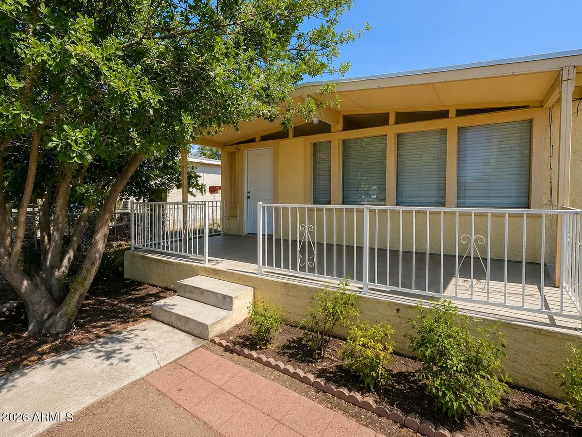 108 W Gorham Street, Superior, AZ 85173 - #1