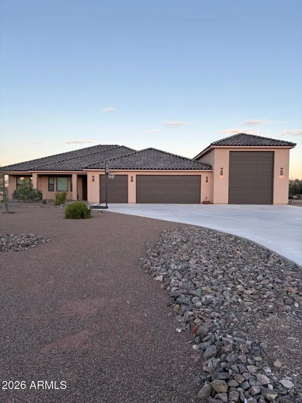 1055 Buckboard Trail, Wickenburg, AZ 85390