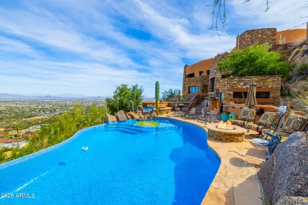 5802 E Cholla Lane, Paradise Valley, AZ 85253