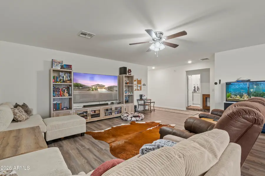 1705 S Moonshadow Drive, Benson, AZ 85602 - #3