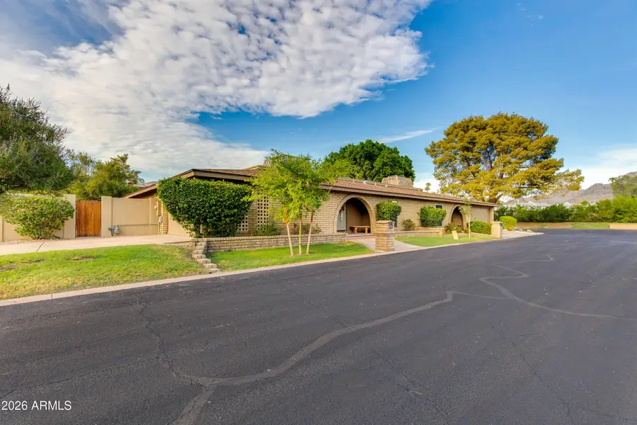 1106 E Wagon Wheel Drive, Phoenix, AZ 85020 - #2