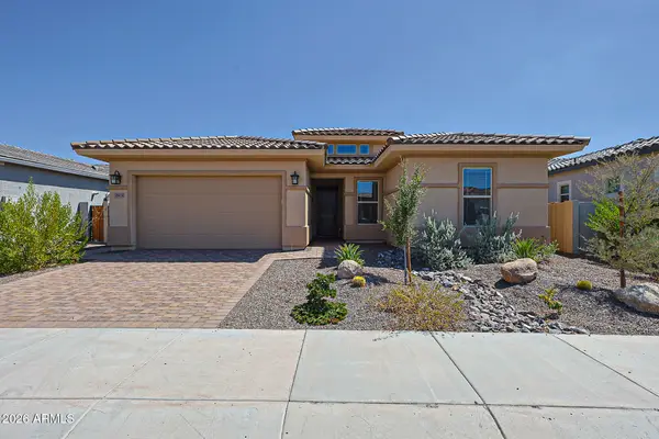 18119 W Silverwood Drive, Goodyear, AZ 85338